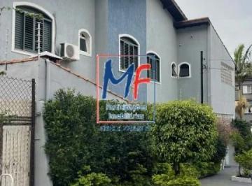 Casa · 215m² · 4 Quartos · Casa à venda em Santo André/SP, 4 quartos (1 suíte), sala, cozinha, despensa, terraço, sala de cinem