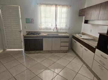 Casa · 45m² · 2 Quartos · 1 Vaga · Casa semi-mobiliada na Itoupavazinha para Locação