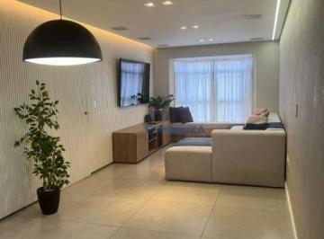 Casa · 310m² · 4 Quartos · 4 Vagas · Sobrado para venda em Parque Renato Maia de 310.00m² com 4 Quartos, 4 Suites e 4 Garagens