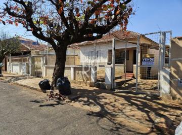 Casa · 347m² · 3 Quartos · 6 Vagas · Casa para venda em Vila Xavier (vila Xavier) de 347.00m² com 3 Quartos e 6 Garagens