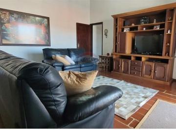 Casa · 391m² · 3 Quartos · 6 Vagas · Casa para venda em Vila Mota de 391.27m² com 3 Quartos, 1 Suite e 6 Garagens