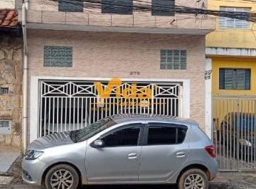 Casa · 125m² · 5 Quartos · 2 Vagas · Casa de Vila à Venda em Vila Silviânia com 5 Dormitórios