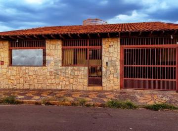Casa · 188m² · 3 Quartos · 2 Vagas · Casa para venda em Jardim Nossa Senhora De Fátima de 188.50m² com 3 Quartos, 1 Suite e 2 Garagens
