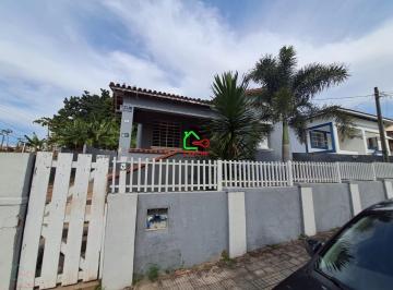Casa · 140m² · 2 Quartos · 3 Vagas · Casa para venda em Centro de 140.00m² com 2 Quartos e 3 Garagens