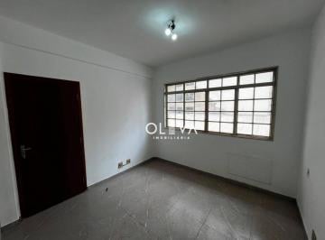Comercial · 60m² · Sala Comercial para alugar em Centro de 60.00m²