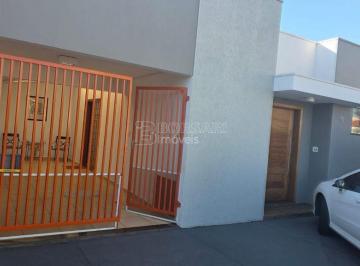 Casa · 165m² · 3 Quartos · 4 Vagas · Casa de Condomínio para venda e aluguel em Jardim Dos Flamboyants de 165.00m² com 3 Quartos, 1 Suite