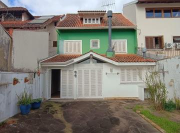 Casa · 220m² · 3 Quartos · 2 Vagas · Casa em Condomínio na Juca Batista