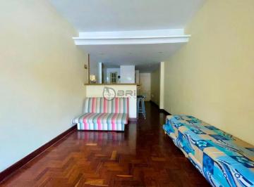 263387.jpg · Apartamento conjugado à venda com 1 quarto, 31 m² no Alto Teresópolis/RJ.