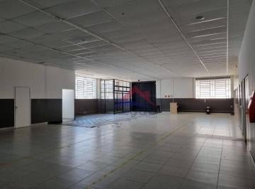 27d60fa3905ab5ce5767feab707a23aa23100aa3 · Galpão de 1.000 m²