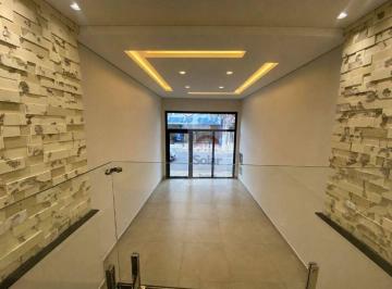 Comercial · 90m² · Loja para venda em Centro de 90.00m²