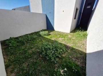 24cd300c82e6895b8704c4accb7f1a2115b84f93 · Apartamento Garden de 1 dormitório à venda no Cajuru | 29,31 m² privativos + Garden de 32,74 m² | 62