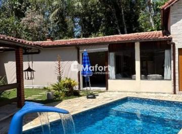 Casa · 200m² · 5 Quartos · 4 Vagas · Casa de Condomínio para venda em Centro de 200.00m² com 5 Quartos, 1 Suite e 4 Garagens