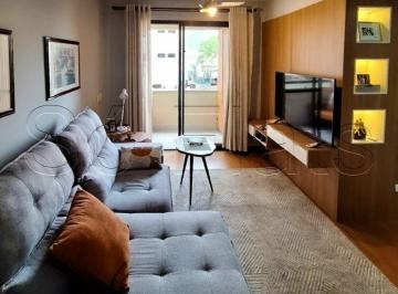 Apartamento · 45m² · 1 Quarto · 1 Vaga · Flat para alugar em Centro de 45.00m² com 1 Quarto, 1 Suite e 1 Garagem