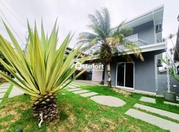 Casa · 300m² · 3 Quartos · 4 Vagas · Casa de Condomínio para alugar em Vila Oliveira de 300.00m² com 3 Quartos, 1 Suite e 4 Garagens