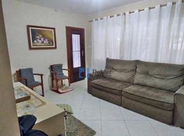 Sala · Sobrado no Bairro Cachoeirinha, 2 dormitórios e 2 vagas. Possui 2 casas nos fundos.