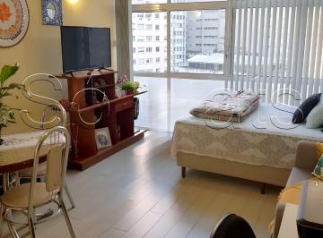 Apartamento · 29m² · 1 Quarto · Studio para venda em Centro de 29.00m² com 1 Quarto e 1 Suite