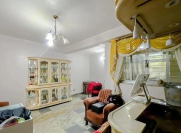 08d81a548f37b6afafb42ef346bed81cdbc1952f · .CASA À VENDA NO BRÁS | 329m² | 5 DORMITÓRIOS | 2 SUÍTES | 2 VAGAS