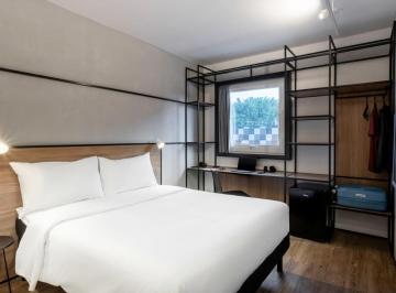Apartamento · 18m² · 1 Quarto · Flat para venda em Vila São Judas Thadeu de 18.00m² com 1 Quarto e 1 Suite