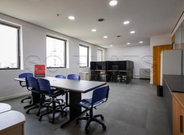 Comercial · 196m² · 5 Vagas · Prédio Comercial para alugar em Brooklin de 196.00m² com 5 Garagens