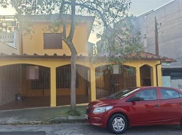 Casa · 252m² · 2 Quartos · 3 Vagas · Sobrado para venda em Vila Lucinda de 252.00m² com 2 Quartos e 3 Garagens
