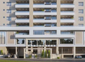 e6651751bb23345fc34fb3a13be20d599673e98c · Apartamento com 3 suítes em Barreiros, São José.