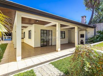 Casa · 225m² · 3 Quartos · 3 Vagas · Casa térrea com quintal no Vista Alegre