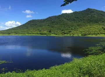 Rural de 4 quartos, Maranguape · Fazenda a venda de 2360000 m² com 4 quartos à venda em Maranguape. Toda estruturada, muita água