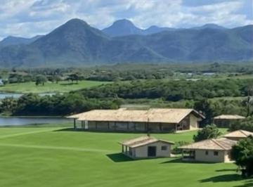 Rural de 4 quartos, Maranguape · Propriedade rural de 346000 m² com 4 quartos à venda em Maranguape. Muita água, estrutura boa.