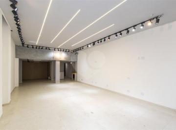 Comercial · 110m² · Salão Comercial à venda em Santa efigênia - SP