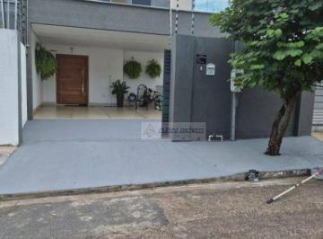 d7544a861c549b02948e988a2447c7c3.jpg · Casa c/ armários planejados, 3 qtos suite , cozinha, 138m2, próx. Centro parte mais alta , semi nova