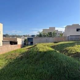 Imagem 1 · Terreno para venda em Jardins Bolonha, Senador Canedo