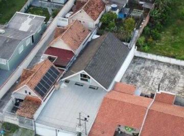 Casa · 202m² · 4 Quartos · 4 Vagas · Casa 2 pavimentos à venda, 4 quartos, 4 vagas no B