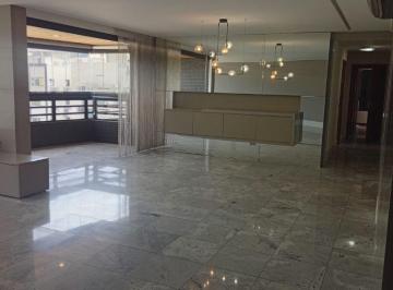 Apartamento de 4 quartos, Maceió · ALUGO BELO APTO DE 190M², 04 QTOS SENDO 03 SUITES A POUCO METROS DA PRAIA DE PONTA VERDE IMPERDÍVEL