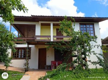 Casa de 3 quartos, Pato Branco · Espaço, conforto e lazer completo em bairro residencial