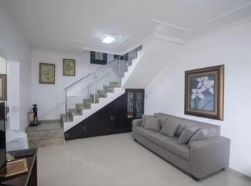 Casa · 500m² · 3 Quartos · 4 Vagas · Casa individual à venda.