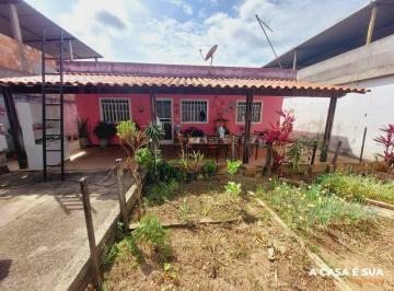 Casa · 360m² · 3 Quartos · 4 Vagas · Casa em lote de 360m² no Vila Universal