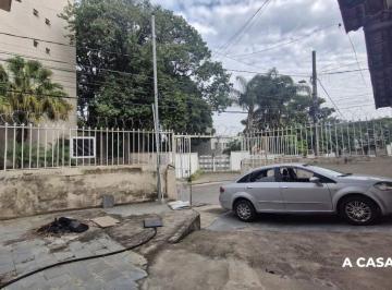 Casa · 182m² · 3 Quartos · 2 Vagas · Casa à venda, 3 quartos, 1 suíte, 2 vagas, Centro - Betim/MG