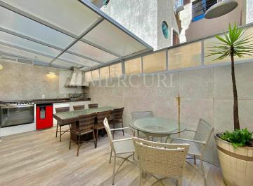 Explore seu apartamento a venda no Guarujá na Praia da Enseada, através da imobiliária em Guarujá e imobiliaria em Guarujá especializadas. · Casa no Guarujá, Enseada, Condomínio Fechado, 4 Quartos, Sendo 1 Suíte e Varanda com Espaço Gourmet