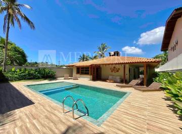 Casa · 320m² · 4 Quartos · 4 Vagas · Casa no Guarujá, Jardim Acapulco, Condomínio Fechado, 4 Suítes, Espaço Gourmet com Piscina e Churras