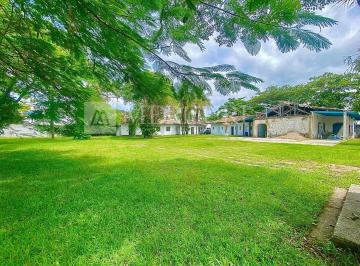 Terreno · 3000m² · Terreno à venda na Praia do Pernambuco em Guarujá