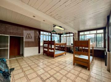 Imobiliarias no Guarujá têm as melhores coberturas a venda no Guarujá na Praia da Enseada, para um estilo de vida sofisticado. · Cobertura Duplex no Guarujá, Praia da Enseada, 5 Quartos, Sendo 3 Suítes - Mercuri Imóveis - Imobiár