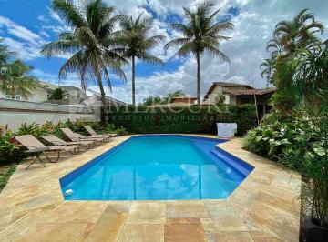 casa a venda no guarujá no condomínio jardim acapulco, anunciada por imobiliárias em guarujá especializadas em imóveis de luxo. · Casa no Guarujá, Condomínio Fechado, Jardim Acapulco, 3 suítes e Piscina - Mercuri Imóveis - Imobili