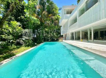 casa a venda no guarujá no condomínio Sitio São Pedro, anunciada por imobiliárias em guarujá especializadas em imóveis exclusivos. · Casa no Guarujá, Condomínio Fechado Sítio São Pedro, 4 Quartos, Sendo Suítes e Piscina - Mercuri Imó