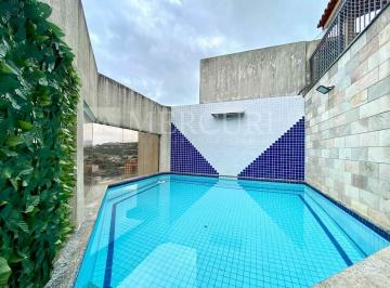 Imobiliarias no Guarujá têm as melhores coberturas a venda no Guarujá na Praia da Enseada, para um estilo de vida sofisticado. · Cobertura no Guarujá, Enseada, Triplex, 4 Quartos, Sendo Suítes, Sacada com Vista Mar com Churrasque