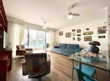 Desfrute de apartamentos a venda no Guarujá na Praia das Astúrias, ideais para quem busca tranquilidade, com a ajuda de uma imobiliária em Guarujá. · Apartamento no Guarujá, Astúrias, 2 Quartos, Sendo 1 Suítes e Sacada - Mercuri Imóveis - Imobiliária