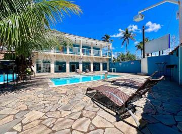 Explore sua pousada a venda no Guarujá na Praia da Enseada, através da imobiliária em Guarujá e imobiliaria em Guarujá especializadas. · Pousada no Guarujá, Enseada, Vista Mar, 10 Quartos, Sendo Suítes, Piscina, Churrasqueira, Varandas -