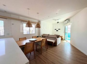 Opções de apartamentos a venda no Guarujá na Praia do Tombo, para morar ou investir, com as imobiliarias no Guarujá. · Apartamento no Guarujá, Praia do Tombo, 3 Quartos, Sendo 1 Suíte e Sacada - Mercuri Imóveis - Imobil