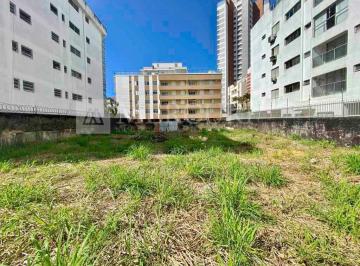 Terreno no Guarujá Enseada você encontra aqui, na Mercuri Imóveis - Imobiliária no Guarujá. · Terreno no Guarujá, Enseada, 400 Metros da Praia e Aréa Total 660m² - Mercuri Imóveis - Imobiliária