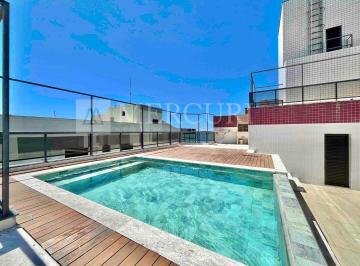 Apartamento · 250m² · 4 Quartos · 4 Vagas · Cobertura com vista para o mar à venda no Guarujá, Praia da Tombo.