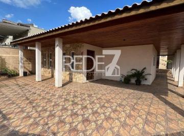 0 · casa à venda em Jardim Fernanda